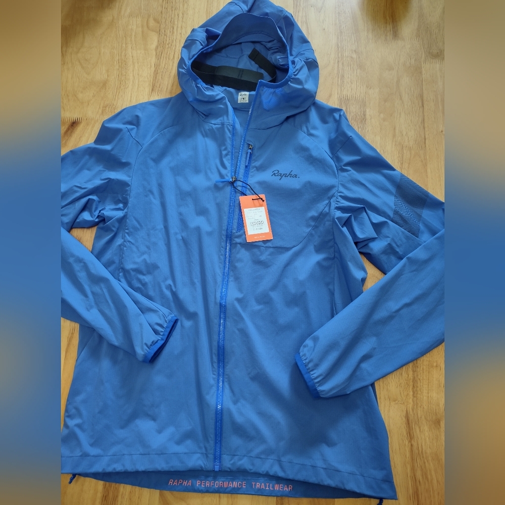 Rapha Men's Trailwear Lightweight Jacket in Ultramarine/Deep Blue